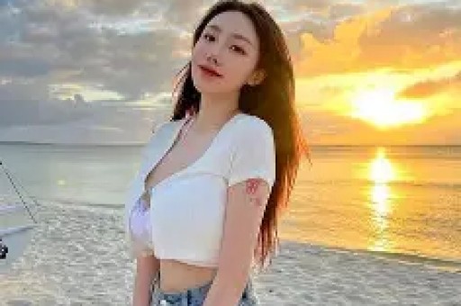 热搜 知名艺人宣布再婚