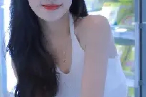 凌晨三点网红司晓迪突然发文宠粉一口气晒出18张照片